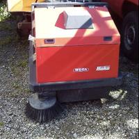 Intonacatrice Hako con svuotamento automatico