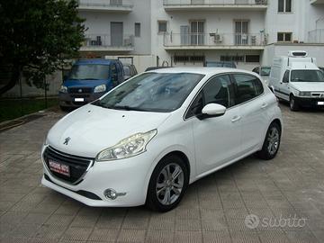 Peugeot 208 1.4 HDi 68CV 5 porte Allure Navy