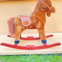 Cavalluccio a dondolo