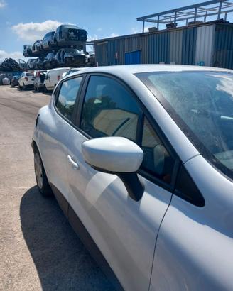 RENAULT CLIO 4 RICAMBI USATI
