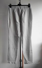 Pantaloni grigi dritti
