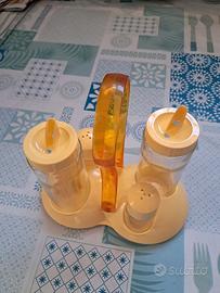 contenitore olio e aceto.