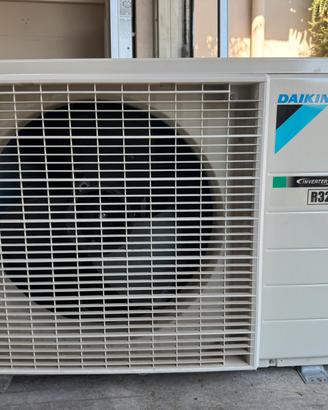 Unità esterna condizionatore Daikin R32