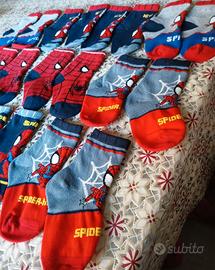 10 paia di calzini Spiderman.