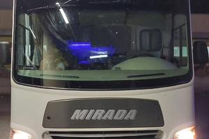 Motorhome americano Coachman Mirada 29 DS