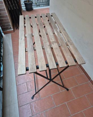 Tavolo Ikea Tarno con sedie