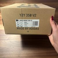 Yeeze boost 350 v2 n 38
