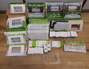 Materiale elettrico simon urmet 