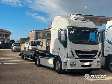 Stralis 560 e5 int 2011 + bertoja carrellone 2016