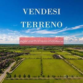 Terreno di 2150 m² a Albinea