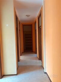 PRIVATO VENDE CON ACCONTO DI 50.000, 00 €