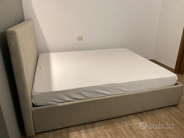 Letto matrimoniale