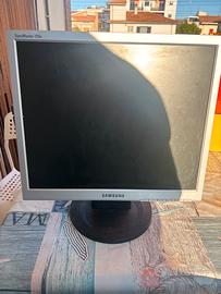 Monitor color display