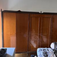 Armadio in legno 2