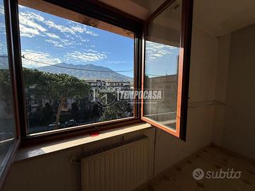 3VANI+ACC\POSTO AUTO