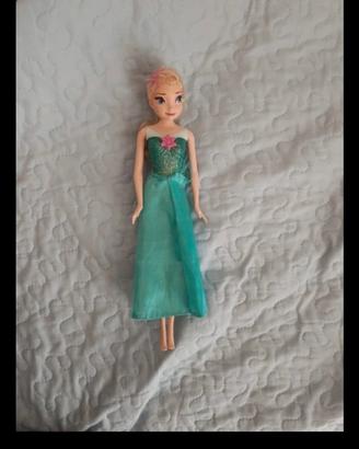 bambola Frozen che canta