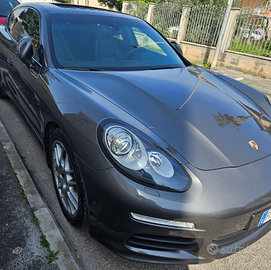 Porsche panamera 3.000 v6 diesel