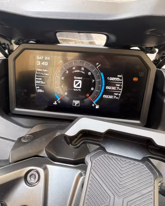 T MAX 560 06/2022 penultimo modello 10.000€