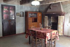 Casa rustica in pietra semiristrutturata