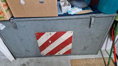 cassone ferri o bauliera camper
