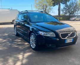 Volvo V 50