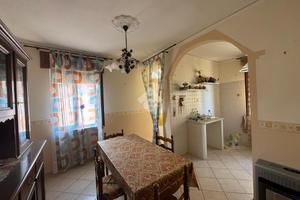 3 LOCALI A SANTI COSMA E DAMIANO