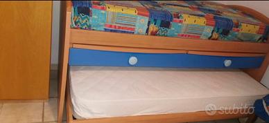 Lettini a ponte + comodino