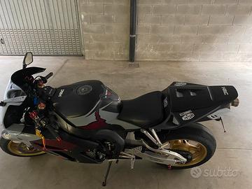 Honda cbr 1000 rr