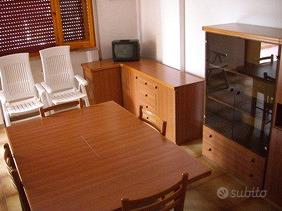 Arredata - clima - corte d'ingresso