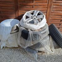 Cerchi e gomme Dulop estive Toyota rav 4