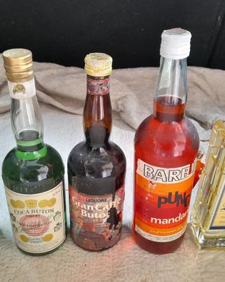 Lotto 10 bottiglie sigillate vodka Stock CocaButon