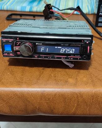 Autoradio Alpine CDE-133BT