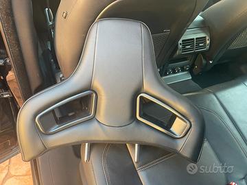 poggiatesta Pelle nera sport tuning