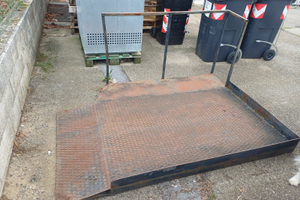 Pianale per caricare transpallet