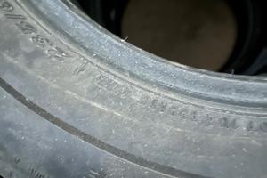 Gomme nexten 235/60R17
