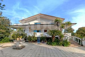 Villa o villino Venafro [VF ZRDC591 - 126VRG]