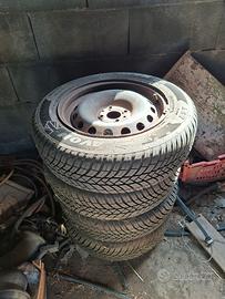 4 gomme 185/65/15. M+S