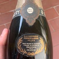 Bottiglia di champagne POMMERY & GRENO 1959