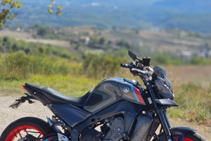 YAMAHA Mt09