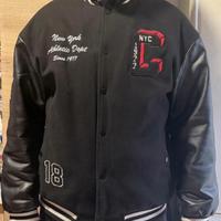 Giacca nera con imbottitura interna, molto comoda