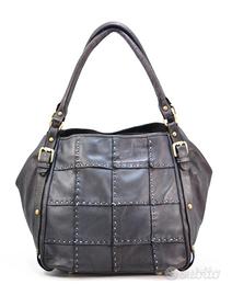 tote bag in vera pelle rivettata nero - made in It