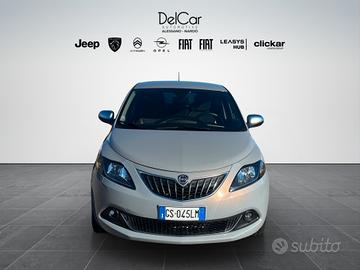 Lancia Ypsilon 1.0 FireFly 5 porte S&S Hybrid Albe