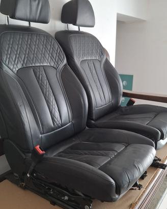 Sedili e set di rivestimento BMW 530 anno 2023