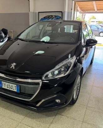 Peugeot 208 PureTech GPL 82 cv Allure NAVIGATORE-R