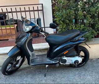 piaggio liberty 125 