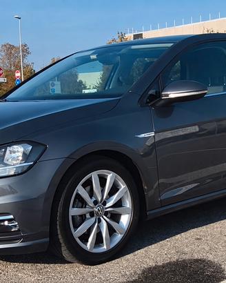 Volkswagen Golf 7.5 highline 1.5 tsi 130cv DSG