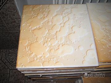 piastrelle 20x20cm usate