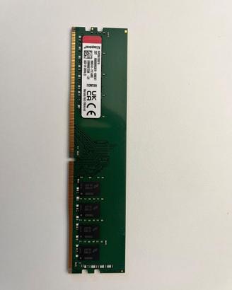 RAM DDR4 - Kingston ValueRAM da 16 GB