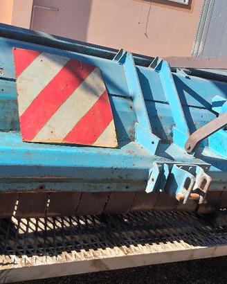 Aratro - erpice - botte diserbo -trinciastocchi