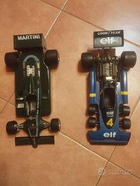 Modellini d'auto d'epoca vintage